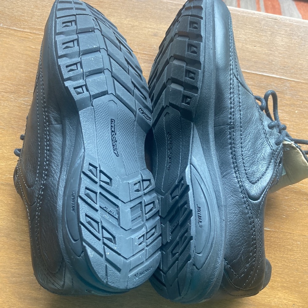 blacks walking shoes